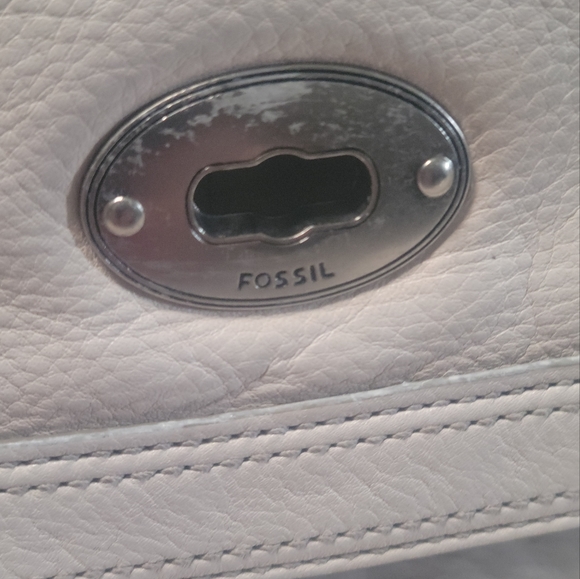 Fossil Marlow Flap Shoulder Bag in Bone - Picture 13 of 14